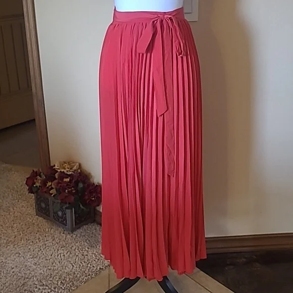LuLaRoe Skirts Lularoe Wrap Skirt Nwt Size Xxs Deanne Wrap